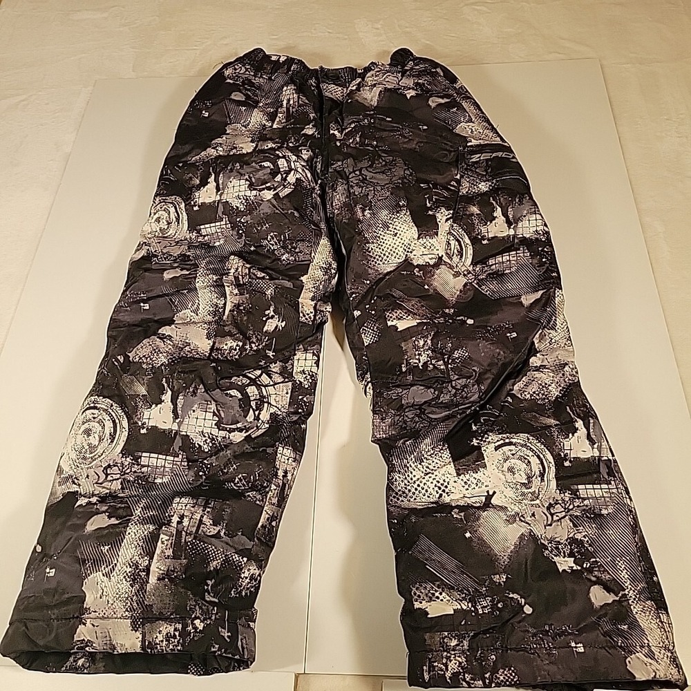 ZeroXposur Childrens Snow Pants Size 8
